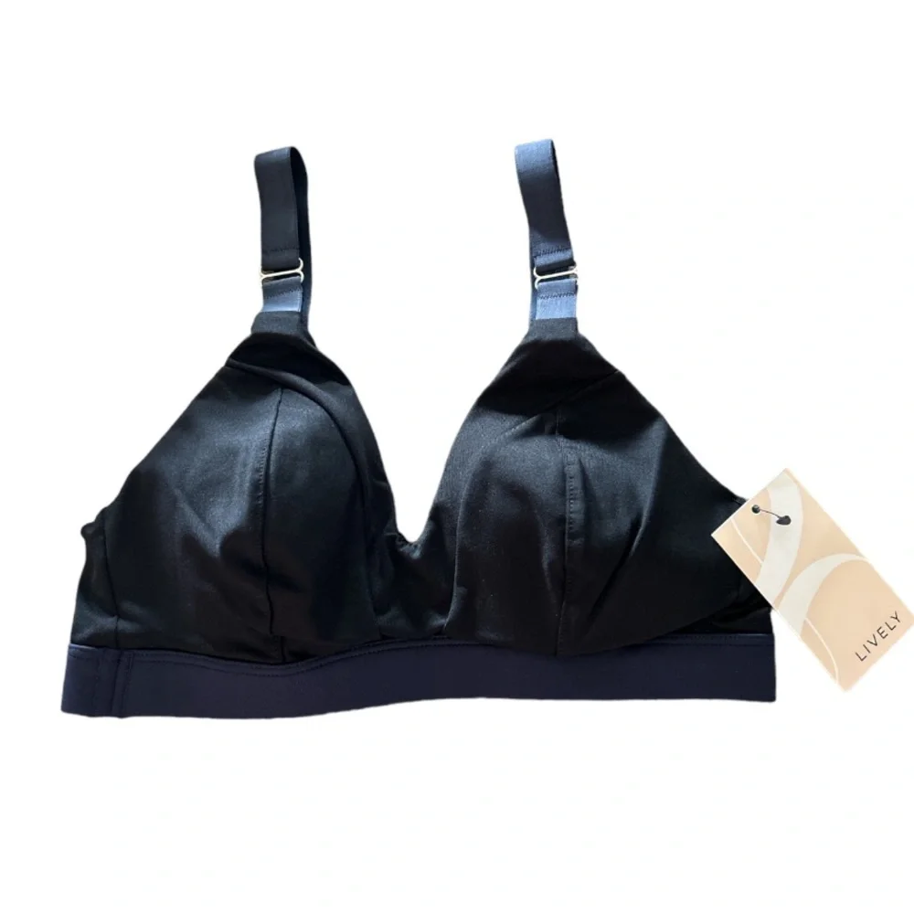 NWT, Lively Active Bra Swim Top, Jet Black & Navy, Size S - Picture 3 of 6